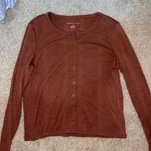American Eagle Long-Sleeve shirt
